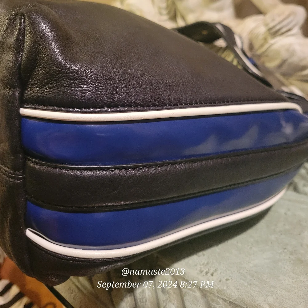 L.A.M.B. Gwen Stefani Leather Shoulder Hobo Bag Side Stripe NWOT Designer #30